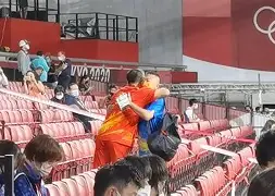 法国球迷为什么嘘西班牙左后卫库库雷利亚