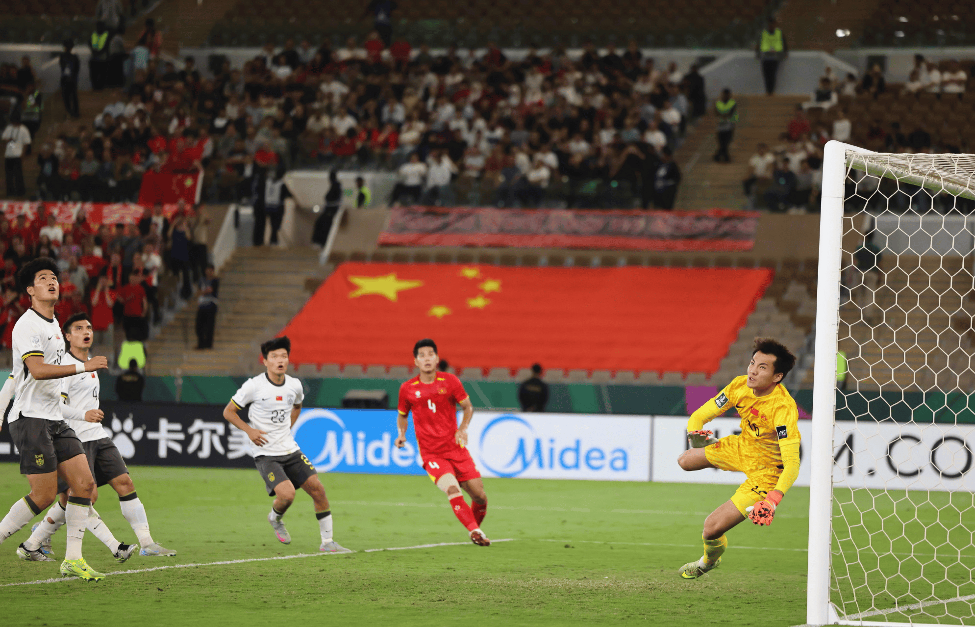 博彩虎专业博彩评级-足球场上的硬汉