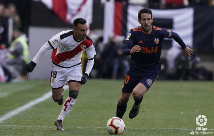 瓦伦西亚主场失利,与欧战资格渐行渐远的关系