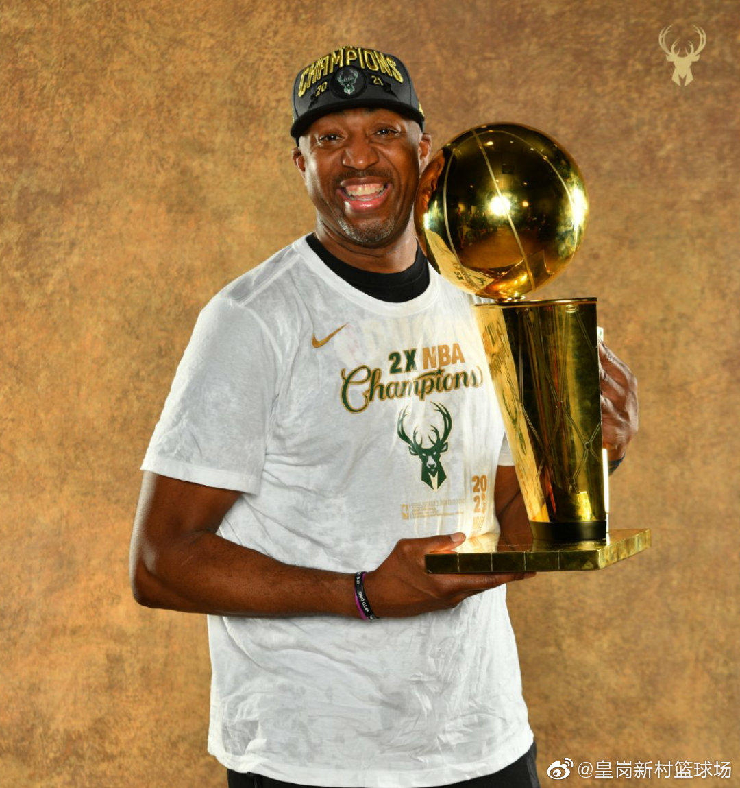 勇士黄蜂冲突现场视频